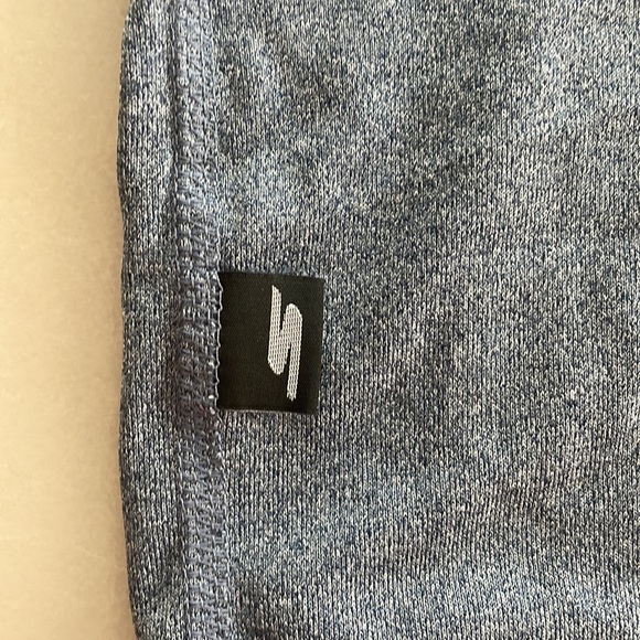 Skechers Men’s GoTrain Sleeveless T-Shirt - Small Size - Picture 3 of 7